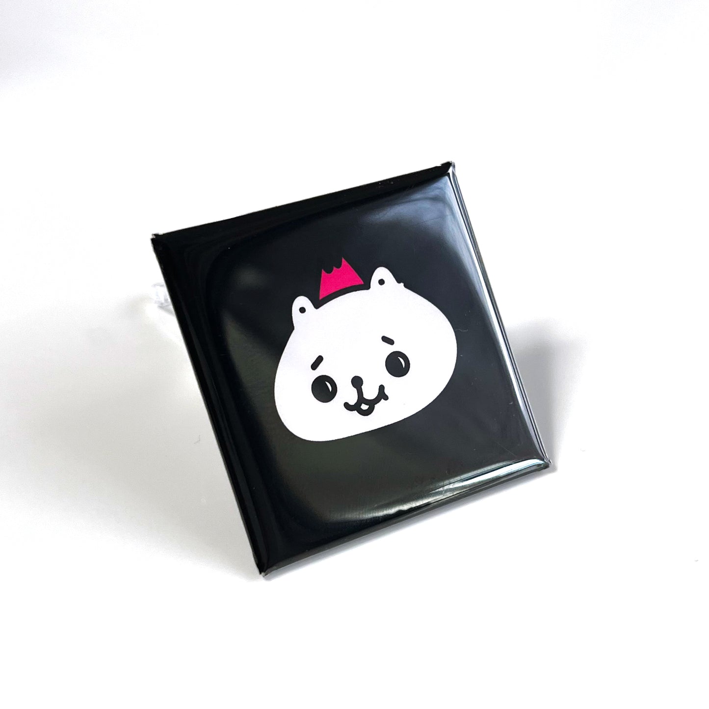 チョピやまスタンドピン缶バッジ(40mm・正方形・スクエア・ブラック)